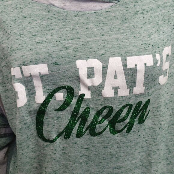 St. Pat's Cheer Mom Lightweight Hoodies Size XL - Picture 7 of 7